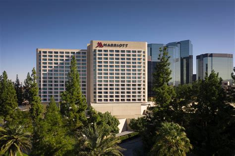 Hotels near Woodland Hills, CA .